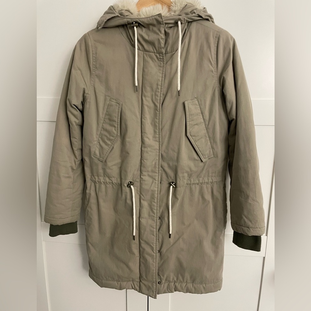 Aritzia Wilfred Free Faux Fur Parka, olive green, XXS